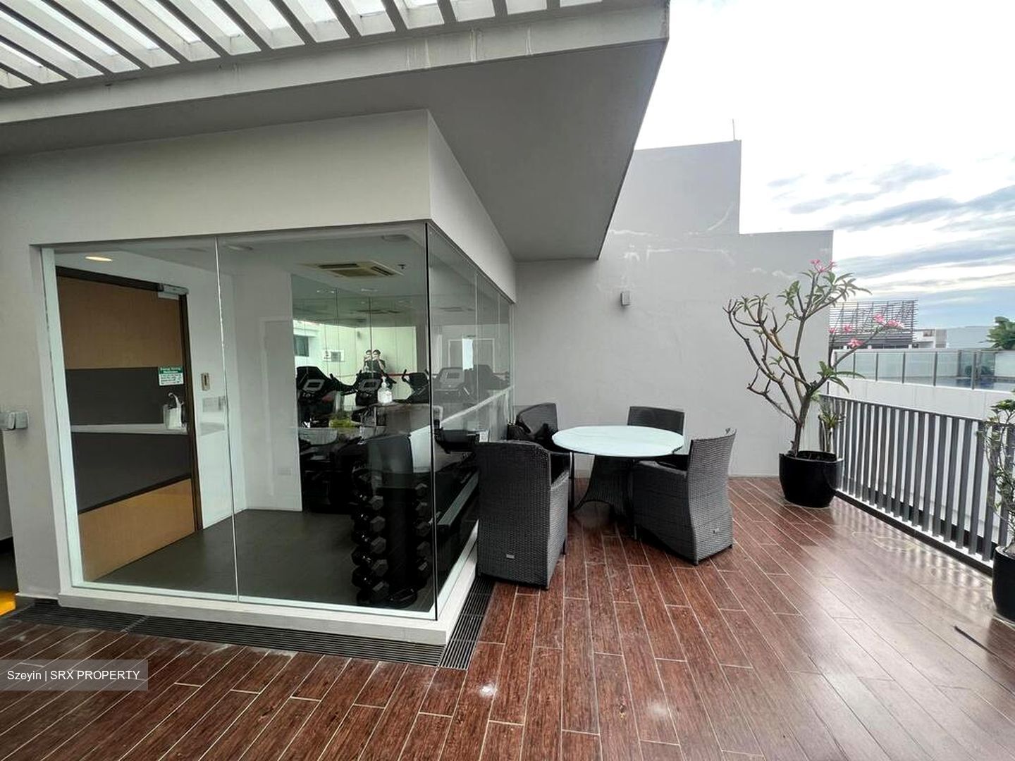 Silverscape (D14), Apartment #501680741